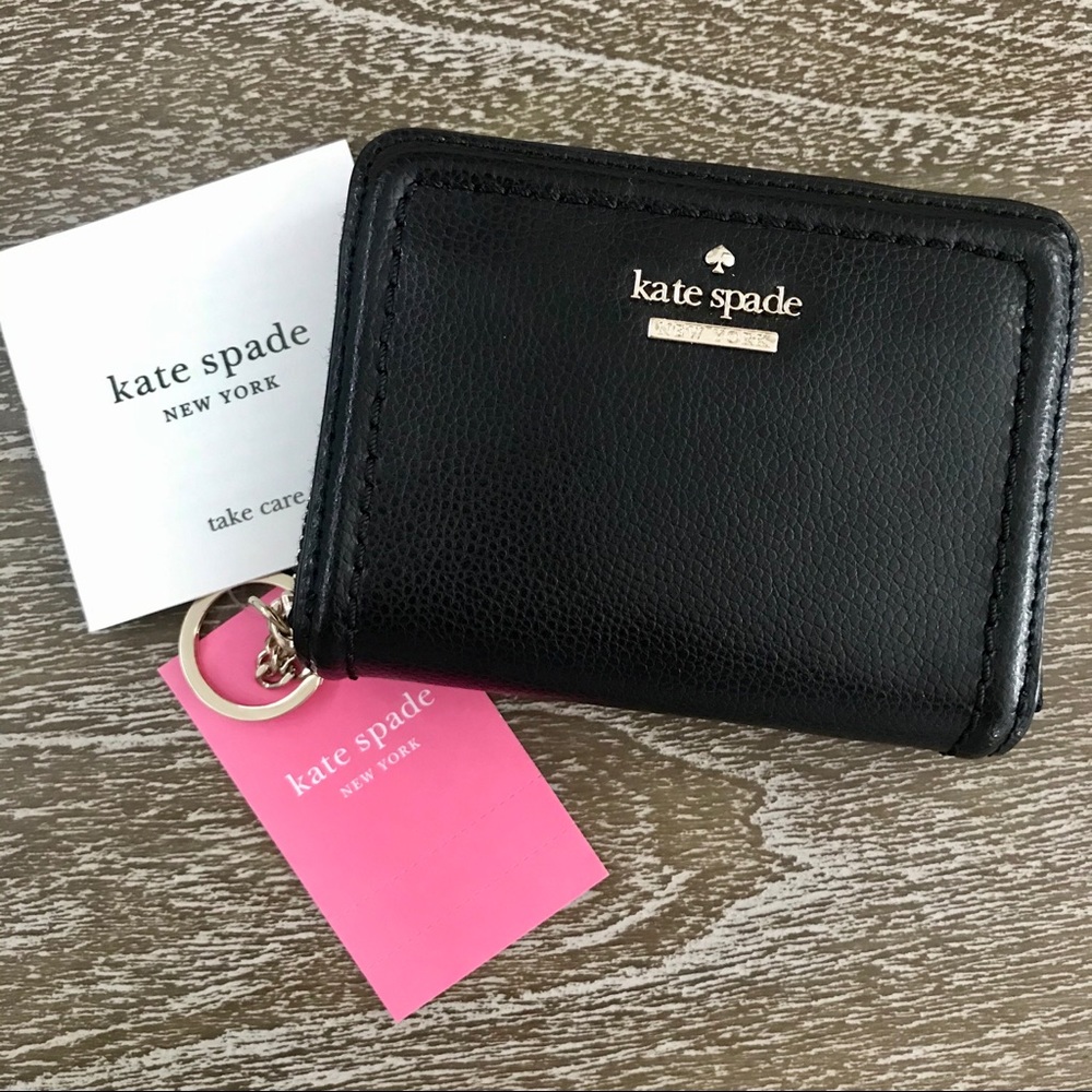 ✨HPx6✨[Kate Spade] Leather Zip-Around Wallet